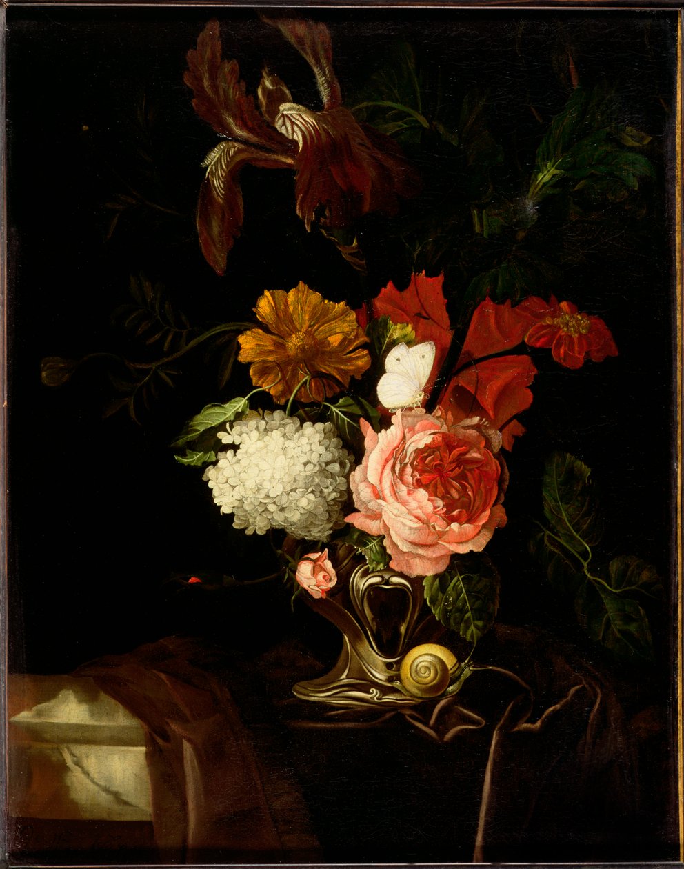 A Rose, and Iris, Lilac and other Flowers in an Auricular Silver Vase with a Snail and a Butterfly on a draped Ledge (oil on canvas) 作者 威廉·范（Att。To）埃尔斯特