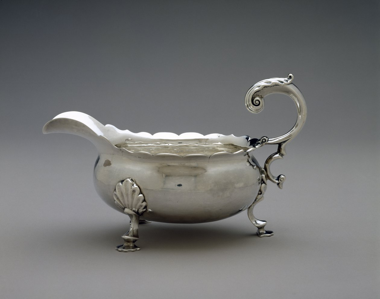 酱缸，约1755-1765（银质 作者 威廉·鲍尔