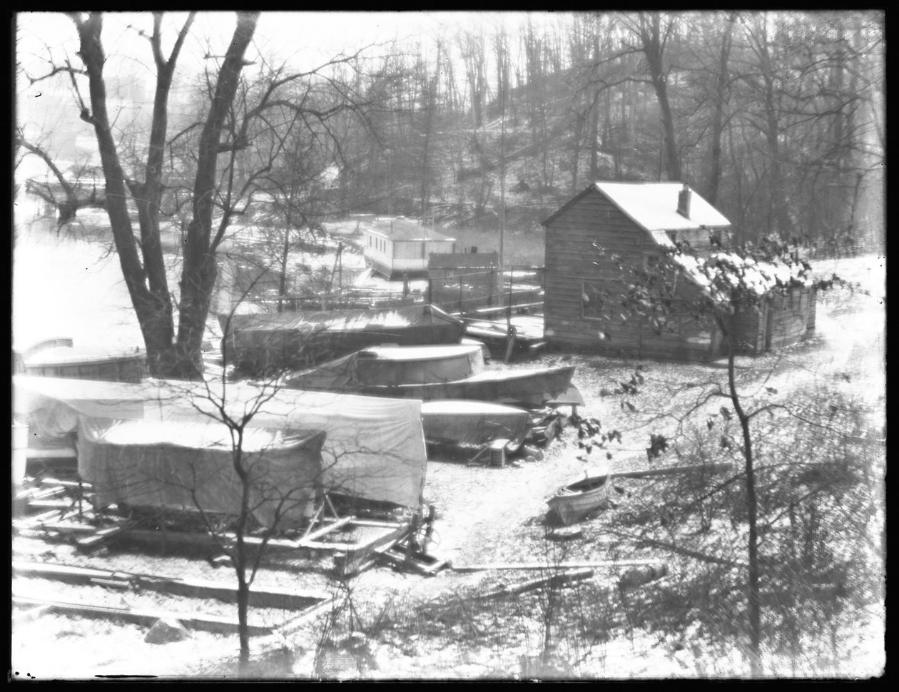1914年12月27日在纽约Reliance Woods的Inwood的Seeley&39;s Place的船 作者 威廉·戴维斯·哈斯勒