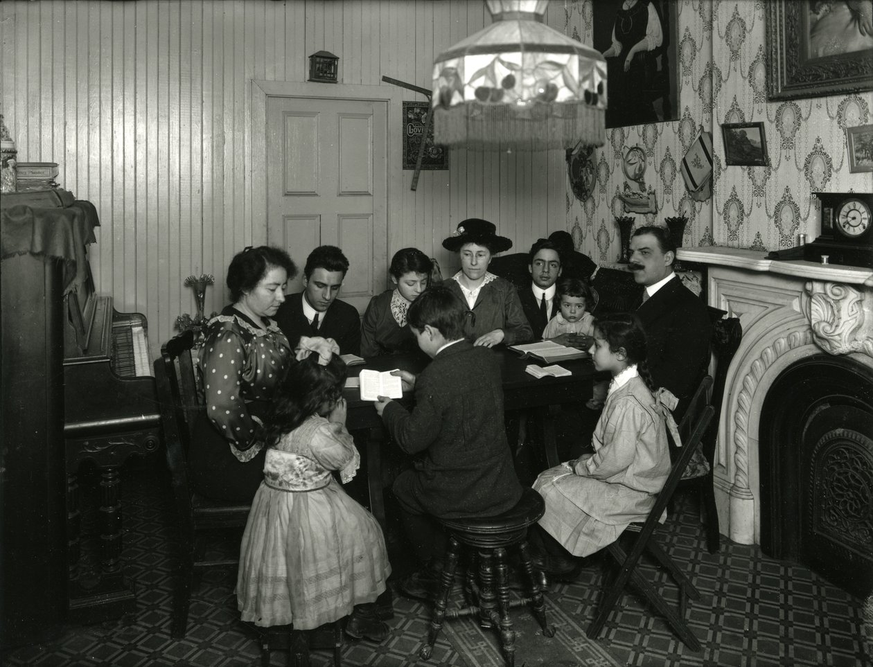 福音传教士委员会，圣经学习在Vitello夫人的家中，359 E. 49th Street，由琼斯小姐教授。 1916年3月30日 作者 威廉·戴维斯·哈斯勒