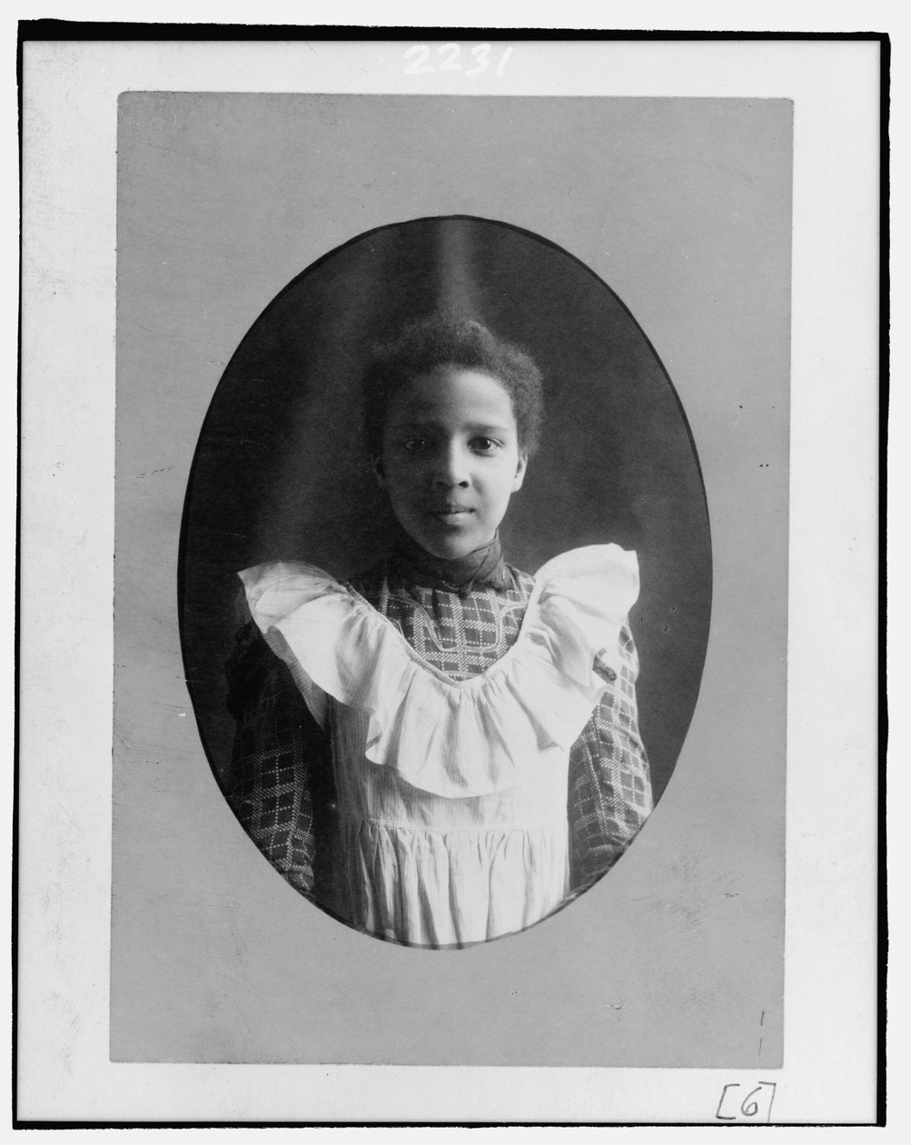 Bazoline Estelle Usher, Atlanta University student 作者 威廉·爱德华·伯格哈特“ WEB” Du Bois