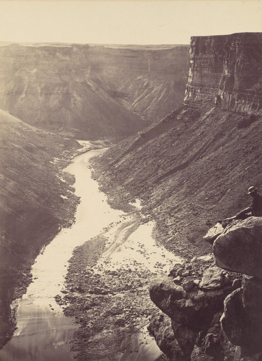 大峡谷，科罗拉多河，靠近帕里亚溪，向西看，1872年。 作者 威廉·贝尔