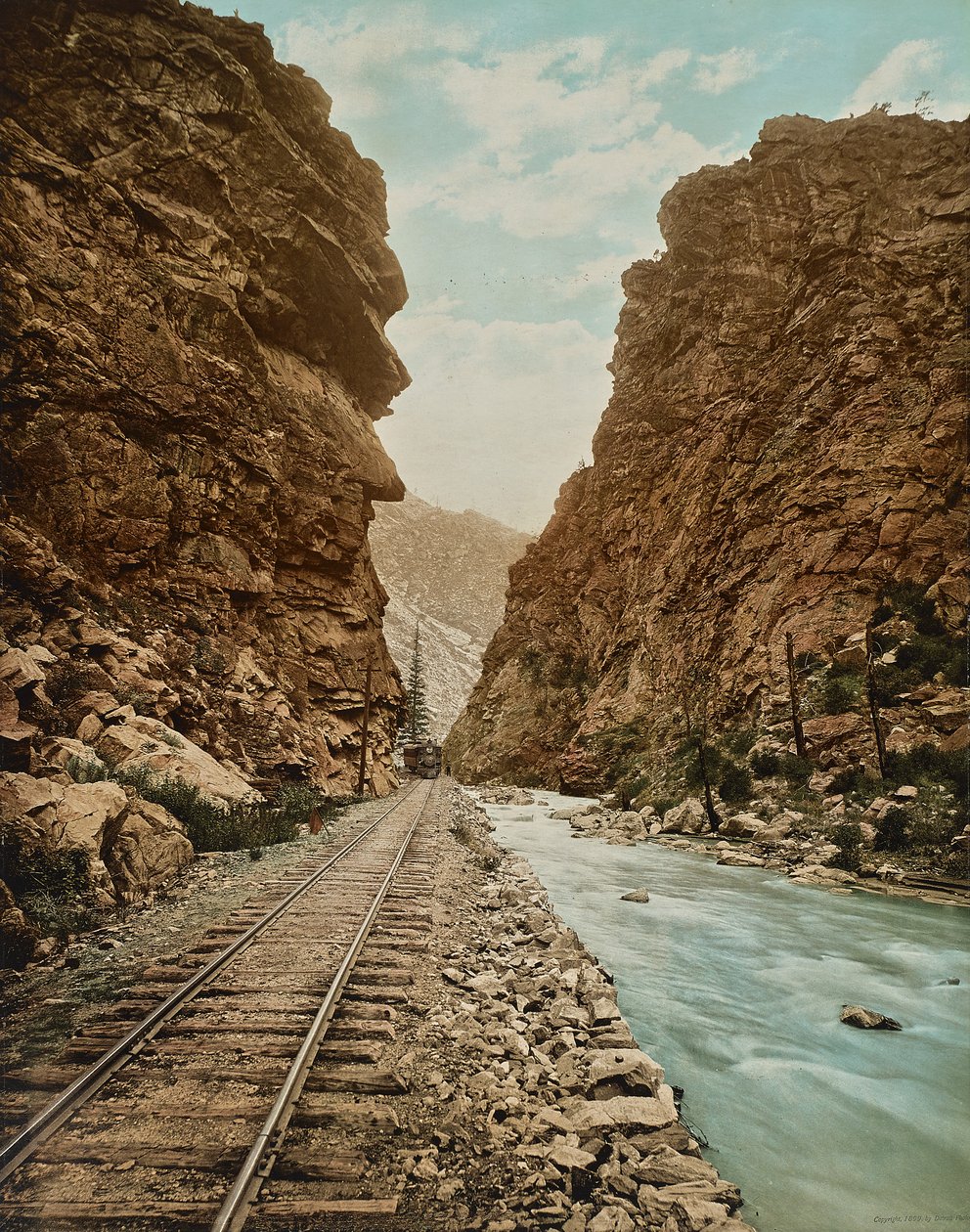 Clear Creek Canyon，Colorado，c.1899（photolitho） 作者 威廉·亨利·杰克逊