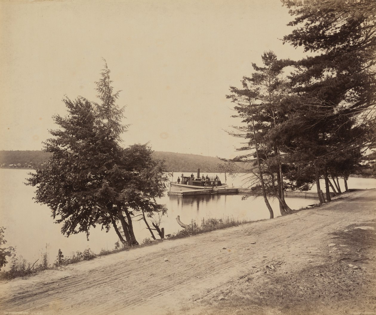 沙瓦尼斯湖，约 1895 年（照片1895 年（照片） 作者 威廉·赫尔曼·劳
