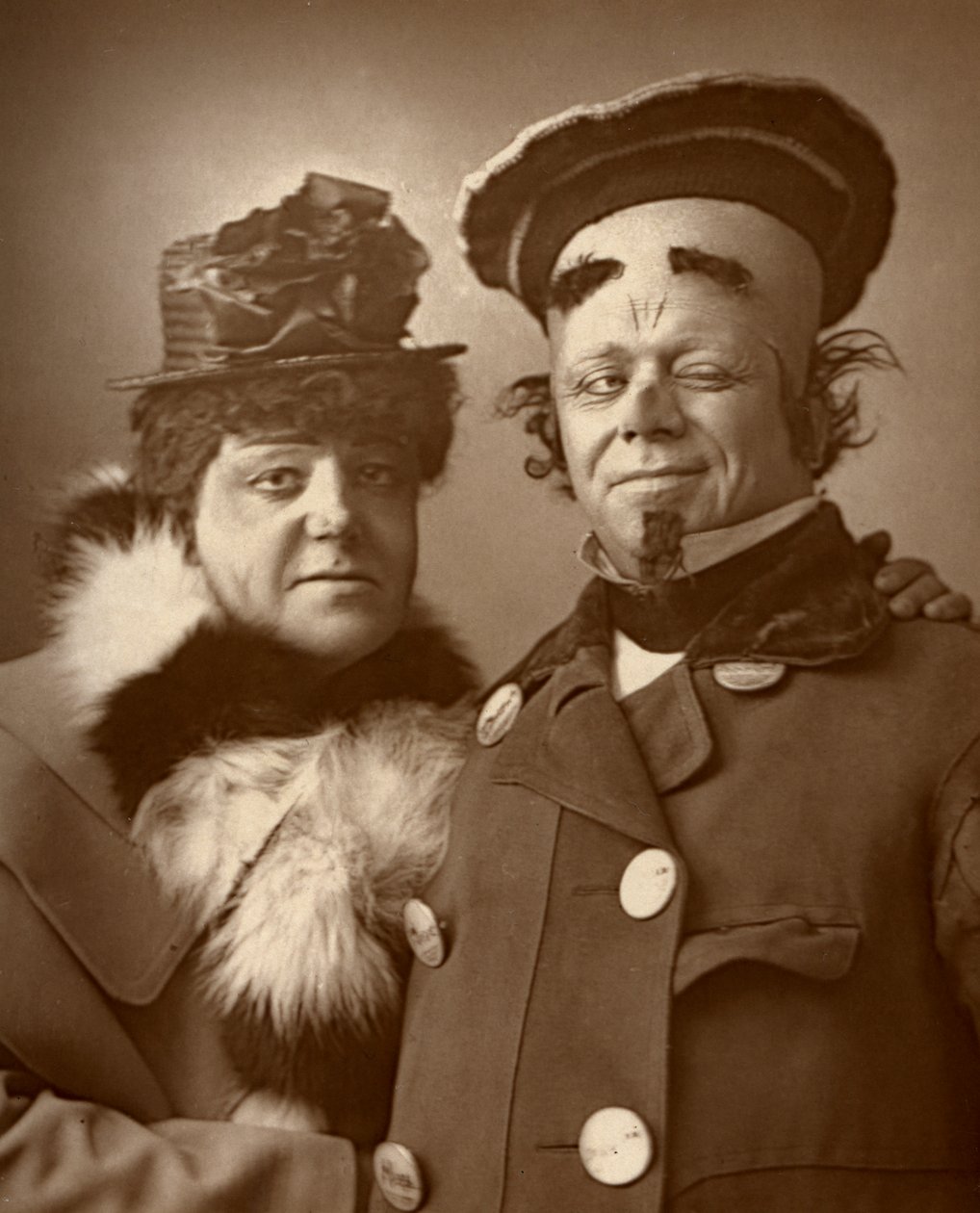 英国演员女王和国王哈里·尼科尔斯（Harry Nicholls）和赫伯特·坎贝尔（Herbert Campbell），1888年。 作者 威廉和丹尼尔唐尼