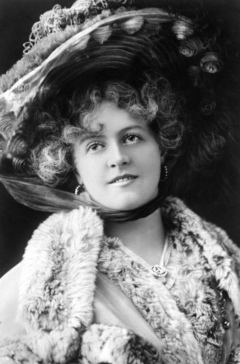 玛丽·斯图霍尔姆（Marie Studholme）1875-1930，英国女演员，1900年代。 作者 威廉和丹尼尔唐尼
