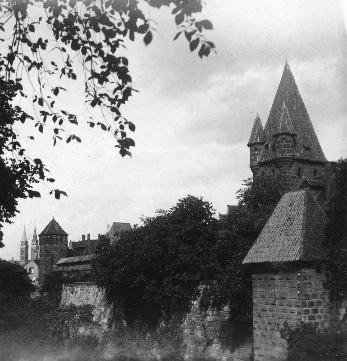 Stadtgraben，德国巴伐利亚州，1900年代。 作者 沃思和儿子