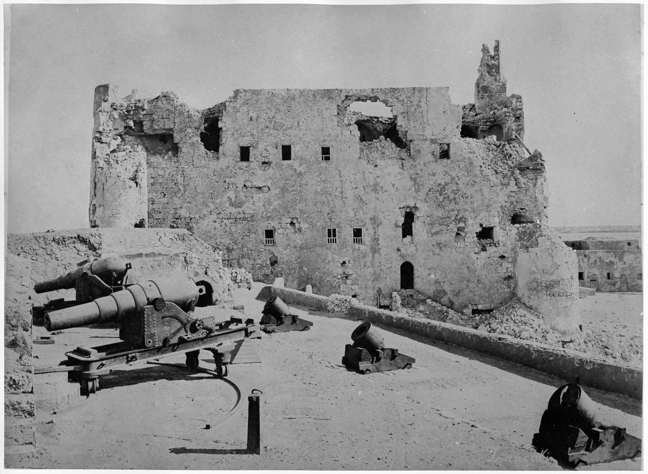 1882年亚历山大轰炸后的Qaitbey堡垒 作者 赞加基兄弟