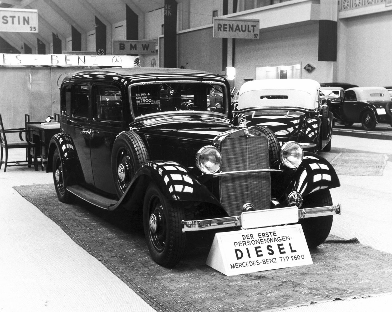 梅赛德斯-奔驰 260D 柴油房车，1936 年，柏林 作者 佐尔坦玻璃