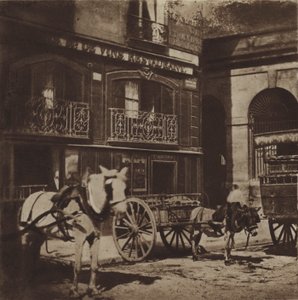 Laperouse 餐厅的入口，quai des Grands-Augustins（黑白照片） 作者 （之后）法国摄影师