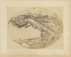 [Belle Plain 下码头，USMRR 施工队] [1864 年 5 月 16 日]。 作者 罗杰（AJ Russell）