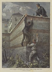 三个大胆的逃避由Torre Del Greco，那不勒斯监狱举行