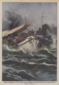 威尼斯的Canalgrande的Vaporetto乘坐鱼雷船在泻湖中沉没而回来？
