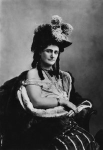 意大利人弗吉尼亚·奥尔多伊尼（Virginia Oldoini，1837-1899 年），郎世宁伯爵夫人，法国皇帝拿破仑三世的间谍，照片由阿道夫·布劳恩（Adolphe Braun，1812-1877 年）拍摄