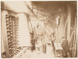 1883年在巴黎自由女神像的建造过程中工作的人