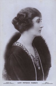 Patricia Ramsay女士（黑白照片 作者 亚历山大·科贝特（Alexander Corbett）