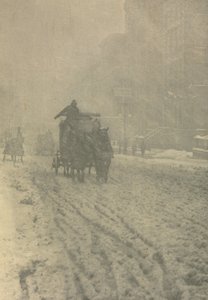 摄影机工作：冬季-第五大道，1892年。 作者 阿尔弗雷德·斯蒂格利茨