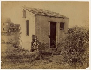 名叫 Fourmentin Caroline Céleste 的妇女被谋杀，享年 79 岁...... 发现尸体的小屋的景色