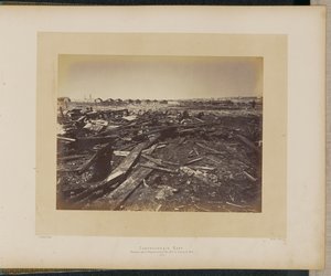 Cartoucherie Rapp.1871 年 5 月 17 日香榭丽舍大街爆炸后的灾难。