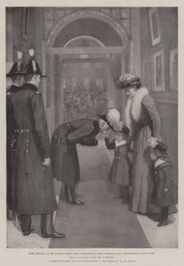 罗伯茨勋爵（Lord Roberts）在他的伦敦酒店（London Hotel），总司令问候塞特琳顿女士的小女孩