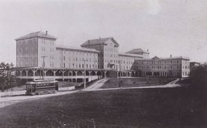 Old Orchard House, Maine: Inland front (b/w photo) 作者 美国摄影师（后）