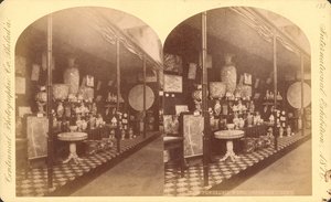 Collection of Japanese vases, urns, and screens, Japanese Court, Centennial International Exhibition 作者 美国摄影师