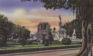 内部del Cementerio，墓地内部（彩色照片） 作者 美国摄影师