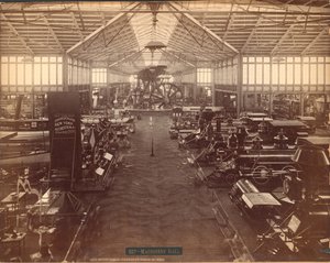 机械大厅，北端，费城百年国际展览，1876年（银蛋白印刷） 作者 美国摄影师