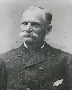 Charles Earl Bolles 的肖像，别名“Black Bart”（1829-c.1917）（黑白照片） 作者 美国摄影师