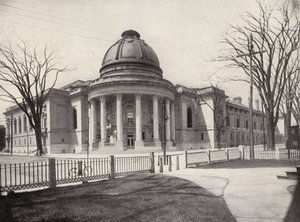 耶鲁大学："圆形大厅"，左侧为伍尔西厅，右侧为耶鲁餐厅（黑白照片） 作者 美国摄影师