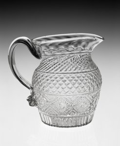 奶油壶，约1820-1840（铅玻璃 作者 美国学校