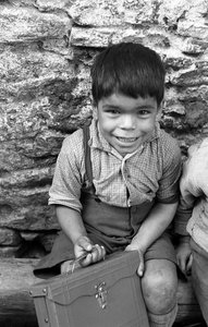 拿着门禁卡进入学校的婴儿, Melissa 作者 