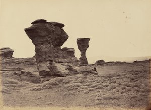 图版 12.拨号岩，红丘陵，1869 年（照片） 作者 安德鲁·约瑟夫·拉塞尔