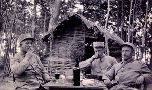 Photograph from a personal album of an infantry lieutenant during the first months of the First World War (1st, Iere 作者 匿名匿名