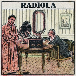 无线电话。Radiola无线电装置。1925年的匿名插图。私人收藏。 作者 匿名匿名