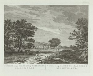 沙丘景观与徒步旅行家庭
沿沙丘眺望 Kraantje Lek 旅馆/Vue le long des dunes, a l