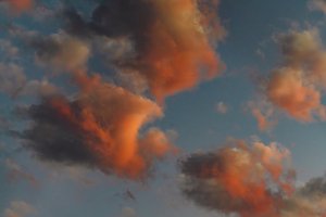 水。她在飞翔，2022（数码照片）