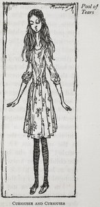 越来越好奇"--爱丽丝开始长大后 作者 亚瑟·拉克汉姆（Arthur Rackham）