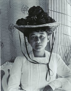 哈丽雅特-博斯，弗鲁松德1904（黑白照片）。 作者 八月约翰斯特林堡