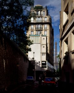 巴黎第 16 区 Raynouard 街建筑。建筑师奥古斯特-佩雷（1874-1954 年）