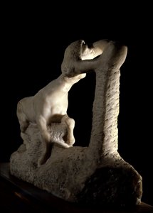 La centauresse Marble sculpture by Auguste Rodin (1840-1917) 20th century Paris, Musee Rodin. 作者 奥古斯特·罗丹（Auguste Rodin）