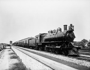 美国伊利诺伊州芝加哥，宾夕法尼亚州有限列车，约1908年（黑白照片）。 作者 巴恩斯和克罗斯比