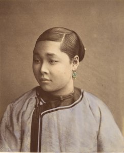 来自上海的女孩，19世纪70年代。 作者 雷蒙德·冯·斯蒂夫男爵