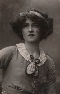 加布里埃尔-雷小姐，1883-1973年，在《美元公主》中扮演黛西，约1930年。 作者 巴萨诺有限公司