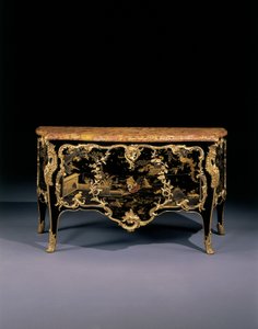 马桶，约1745年（安装在日本moloru漆器和黑檀木）