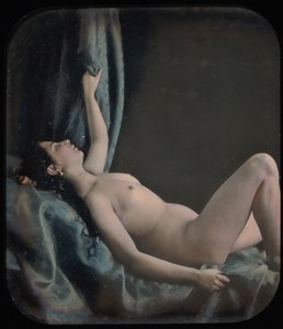 [躺着的女性裸体摆成达娜的样子]，1850年代。 作者 布鲁诺·布拉克海斯（Bruno Braquehais）