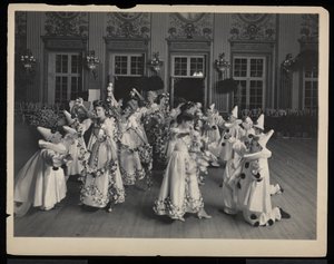 1905年1月31日在纽约James Hazen Hyde Ball跳舞（银色明胶印刷）