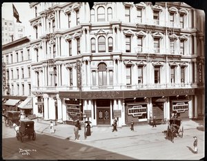 Gilsey House，Broadway和29th Street，New York，1906（银色明胶印刷） 作者 拜伦公司