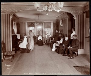 1903年，新泽西州雷德班的Janer&39;s Pavilion酒店音乐室演奏（银色明胶印刷） 作者 拜伦公司