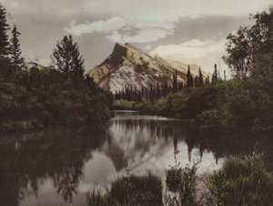 Mount Rundle，班夫，Alt 9,665 英尺（彩色照片）